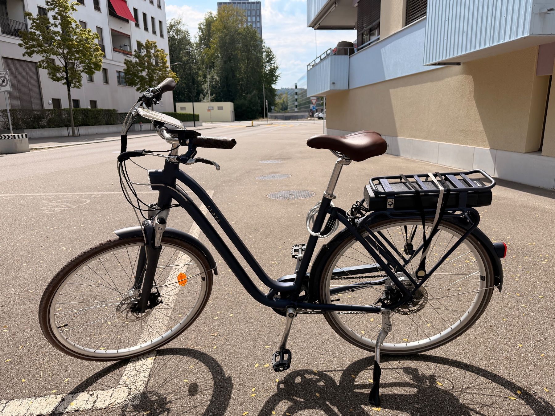 Decathlon Vélos: E-Bike ELOPS Ramengrösse L – D'occasion à Wallisellen par mar_wm95