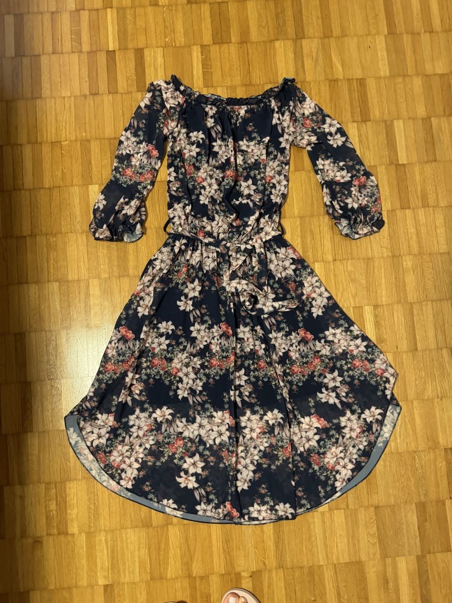 Kleider: Blumenkleid, Gr. S, leicht!☀️ – Gebraucht aus Jona von Good_luck_