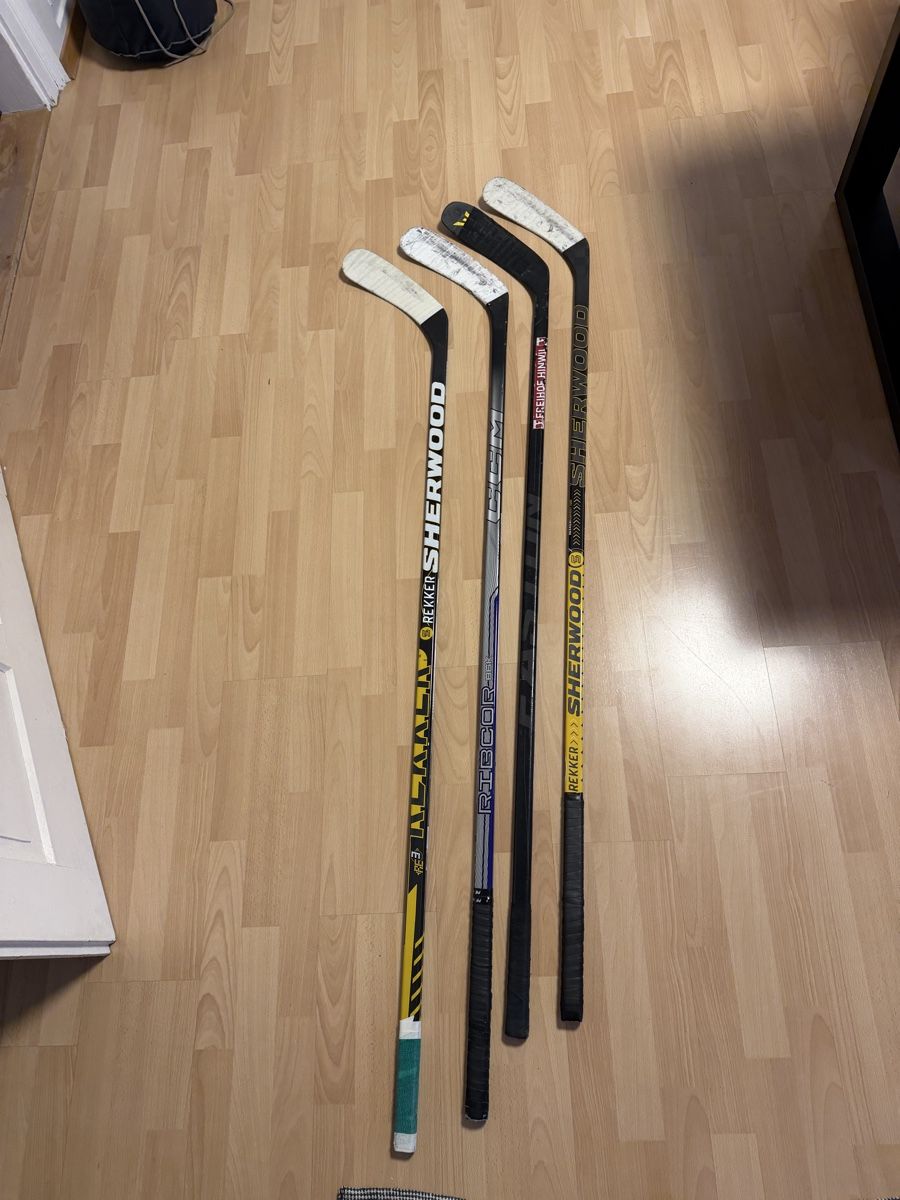 Bastoni & Pale: Eishockey Schläger  4 Stk. gebraucht – Usato da Bubikon venduto da LocoHoam