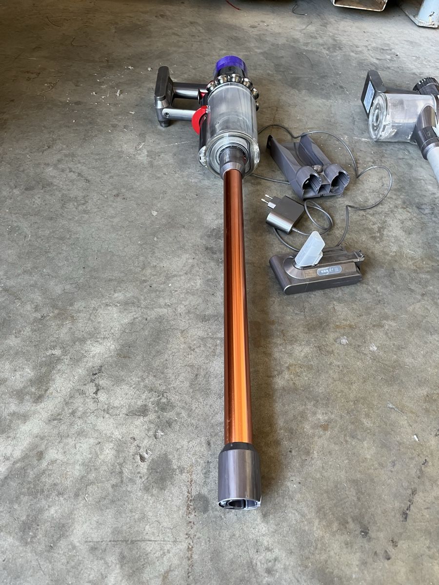 Dyson Aspirateurs & Accessoires: Dyson Akkusauger  – Défectueux à Schötz par RcK1994 4