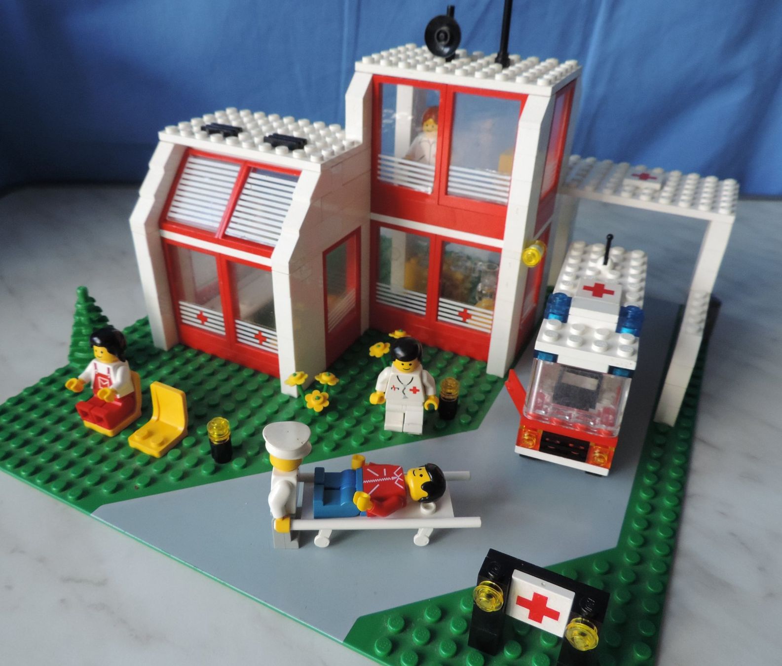 Lego Giocattoli: Notfall Center, Set 6380 (1987) – Usato da Burgdorf venduto da ursla50 1