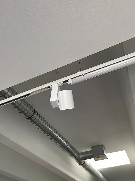 Lampade: Pflanzenlampe – Usato da Wilen b. Wil venduto da Sarah3 2