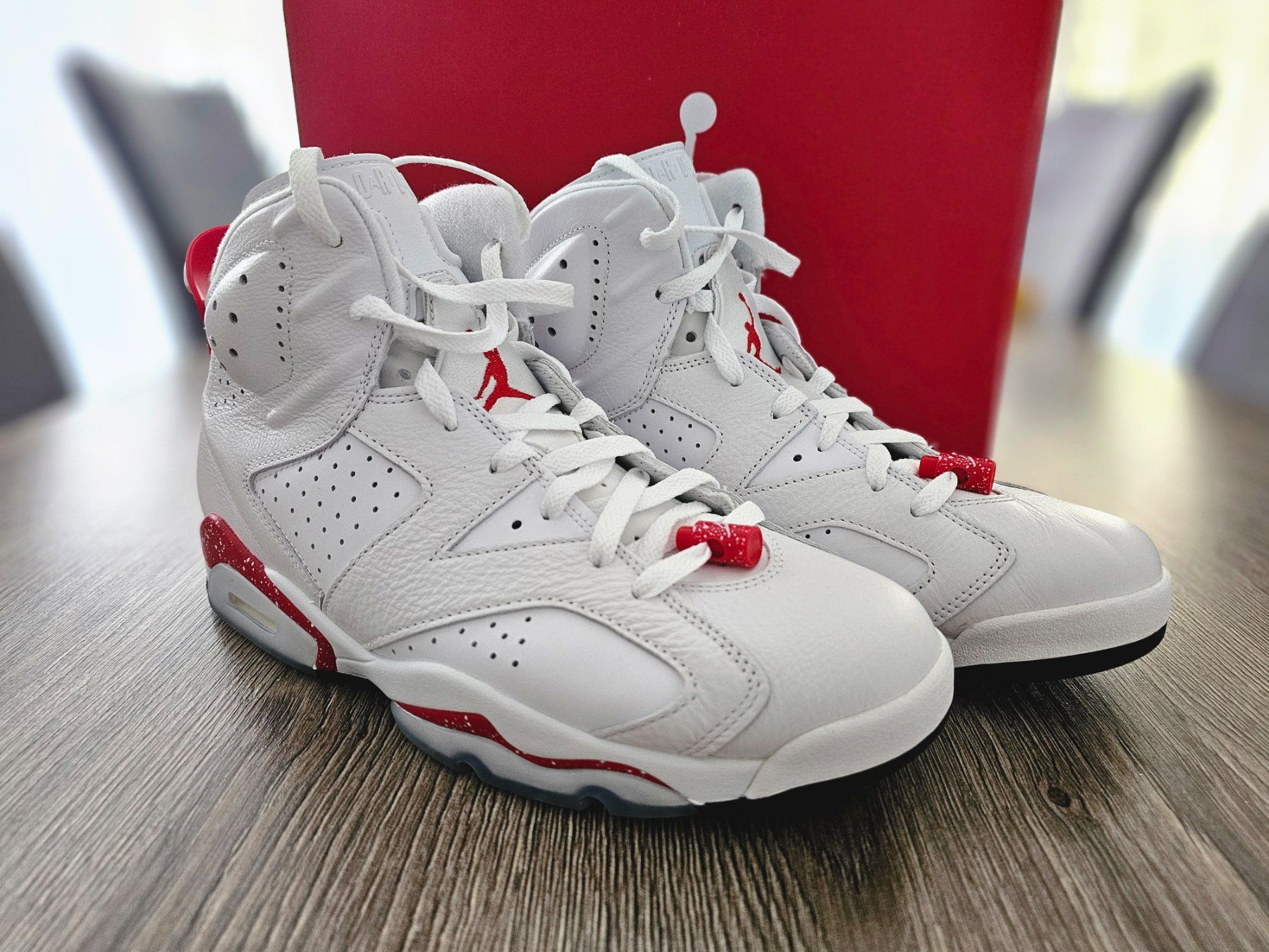 Jordan Scarpe da uomo: Air Jordan 6 Red Oreo – Nuovo (secondo la descrizione) da Boningen venduto da G60arda 1