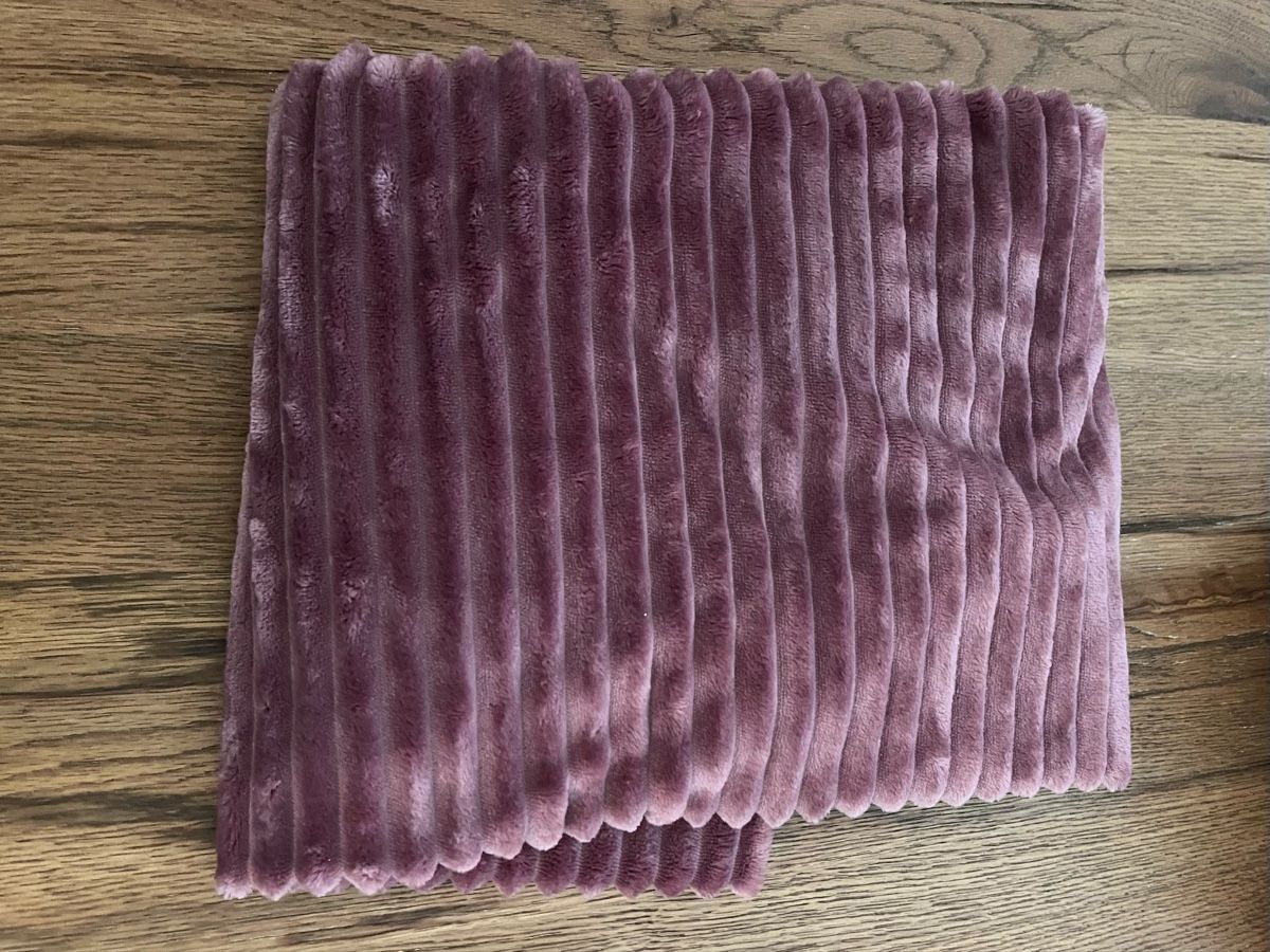 Tessuti: Stoffpaket Kuschelstoffe – Nuovo (secondo la descrizione) da Gommiswald venduto da AniGl 2