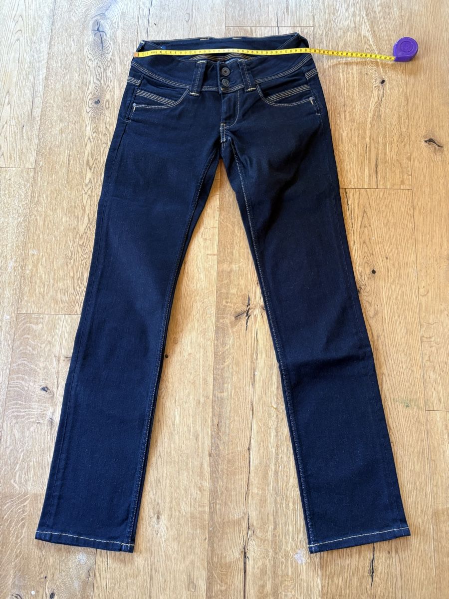 Pepe Jeans Jeans: Pepe Jeans Damen 27/32 – Nuovo (secondo la descrizione) da Serneus venduto da bragi
