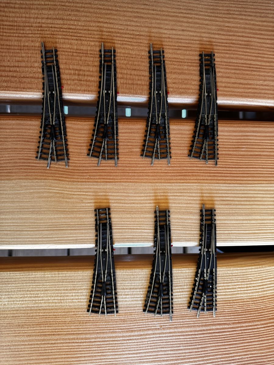 Trix Modellini di ferrovie: Minitrix, Weiche rechts 4962, 7 Stk. – Usato da Kyburg-Buchegg venduto da Mlaett