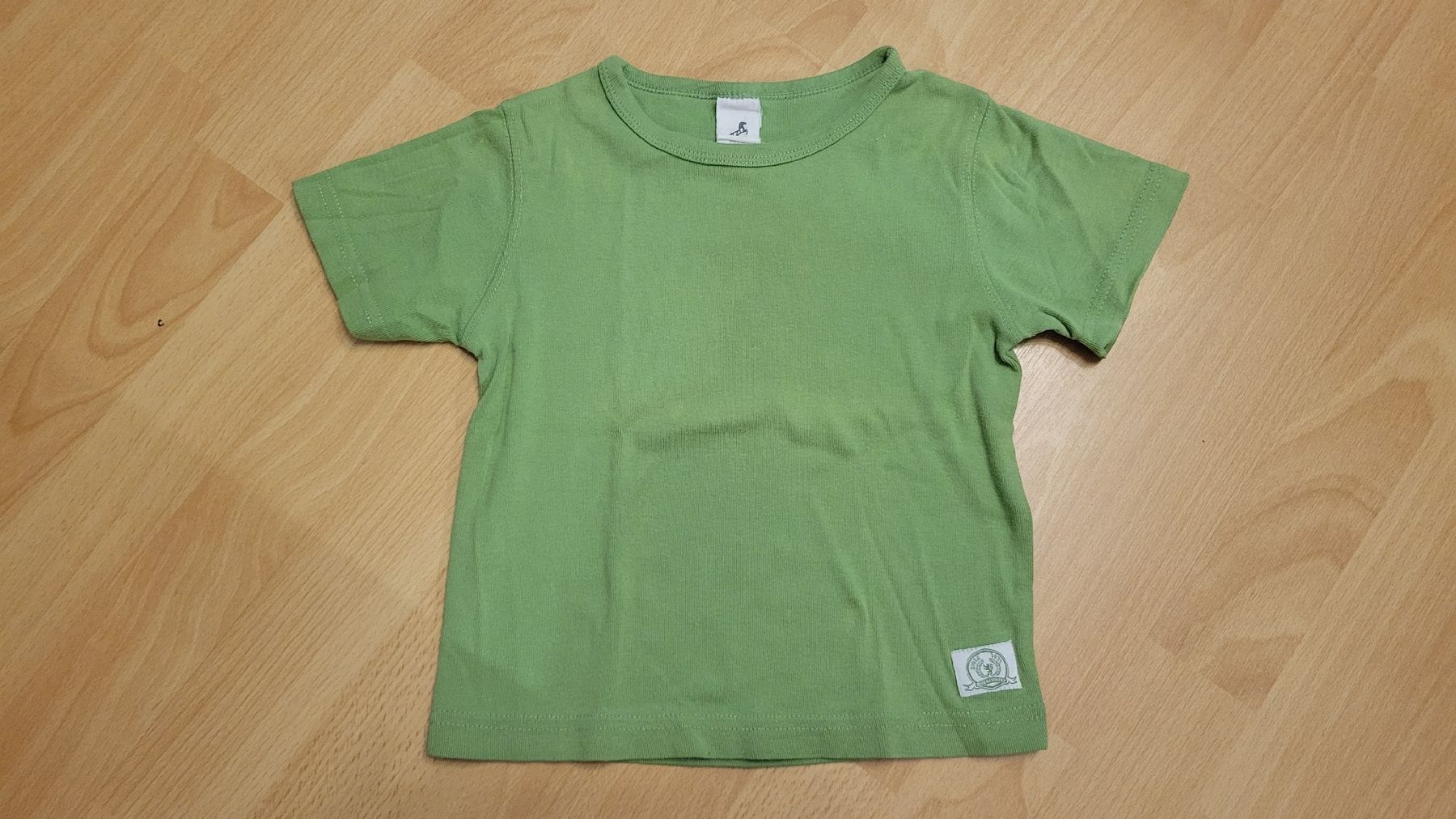 Camicie, T-shirt & Polo: T-Shirt Grösse 98 – Usato da Muri AG venduto da tabi4fun