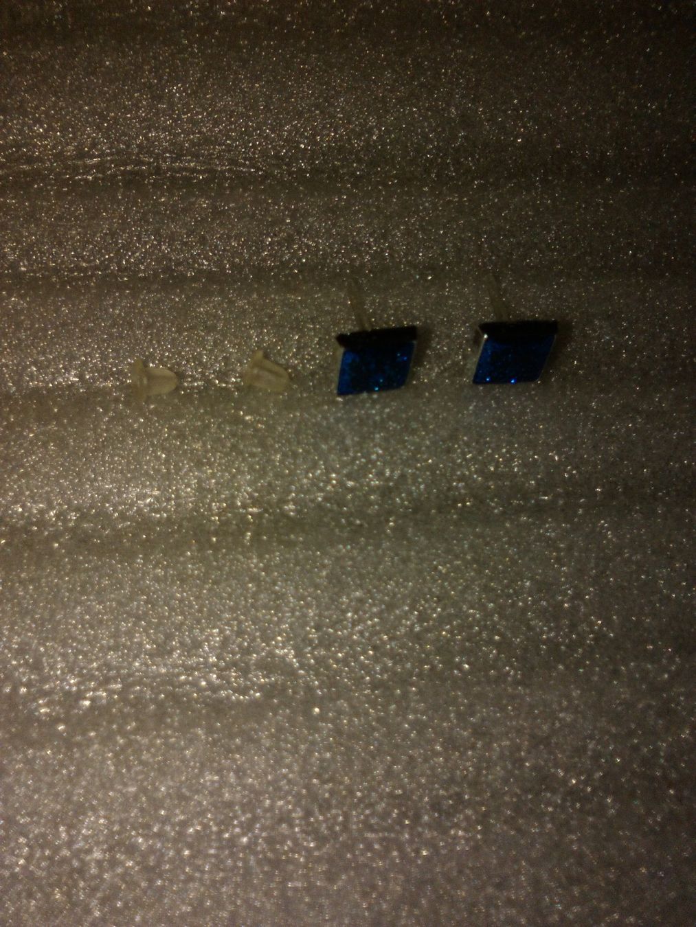 Ohrringe & -stecker: OHRRINGE MODESCHMUCK,,,DUNCKELBLAU GLITZER – Neu (gemäss Beschreibung) aus Basel von bijoutrie_4 1