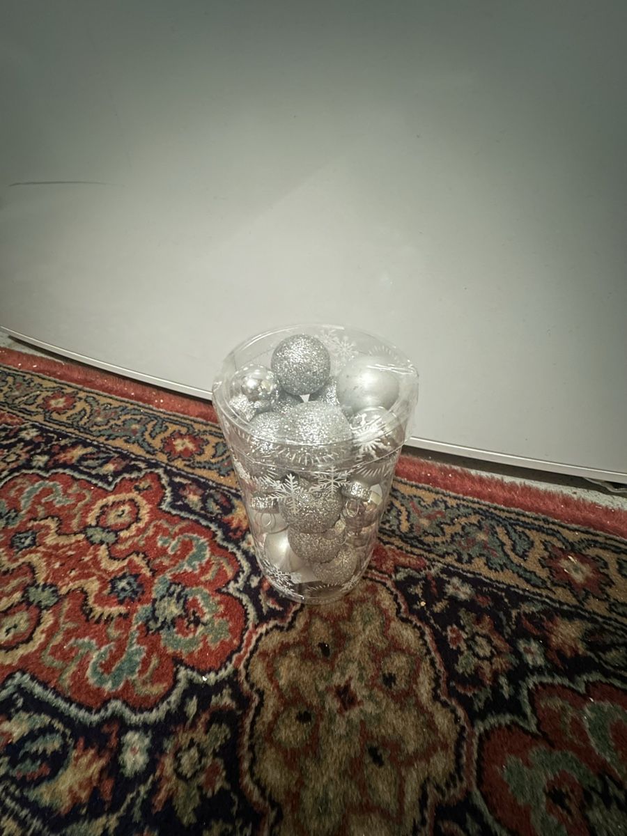 Tutte le decorazioni: Christbaumkugeln Silber Glitzer mini Weihnachtsdeko – Usato da Buchs AG venduto da Dasmusstduhaben 1