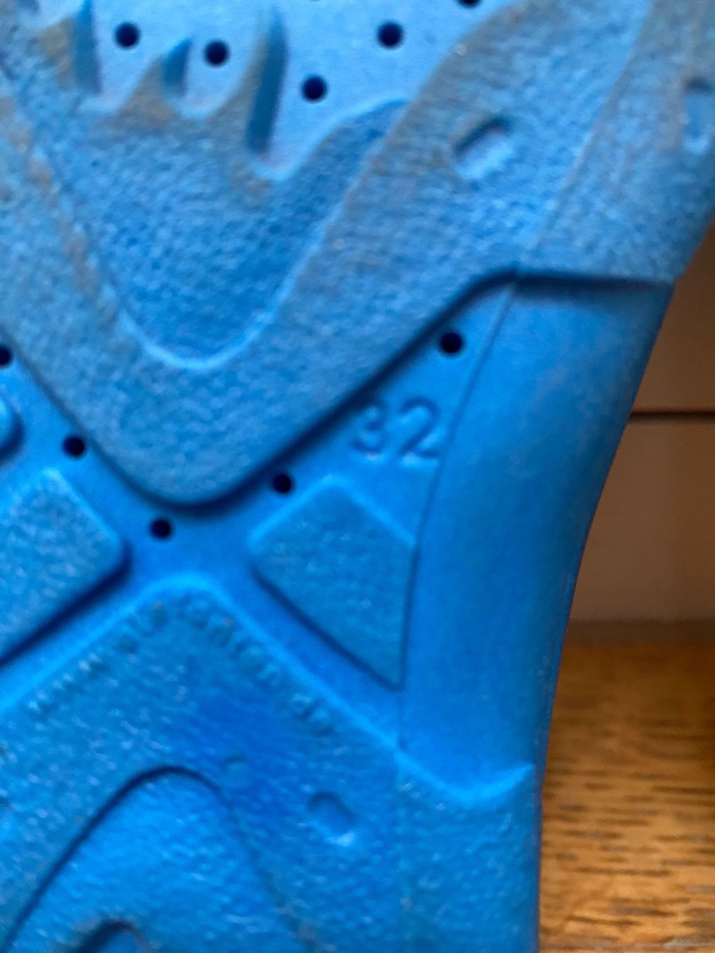 Elefanten Scarpe per ragazzi: Finken Hausschuhe Jurassic Gr 32 – Usato da Wädenswil venduto da PeterWaedi 4