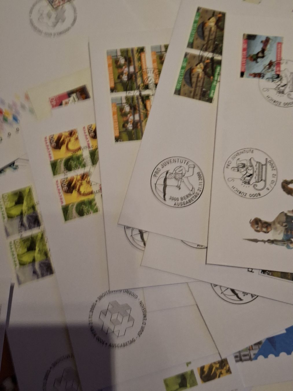 Tous les timbres: 600 - 700 Briefe / FDC / Karten eca  – D'occasion à Balgach par SIMEON27 1