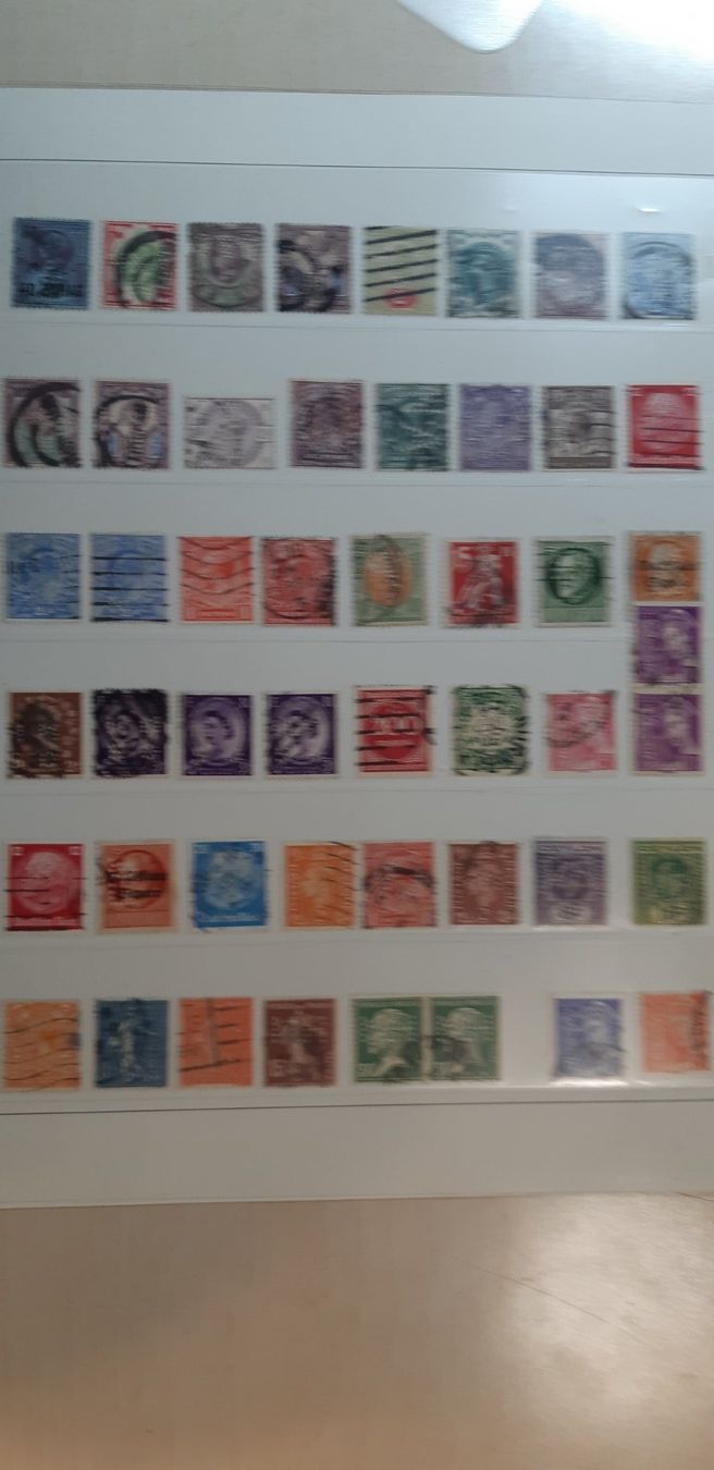 Alle Briefmarken: Alte Marken,49 Firmalochungen – Gebraucht aus Walchwil von Shells1