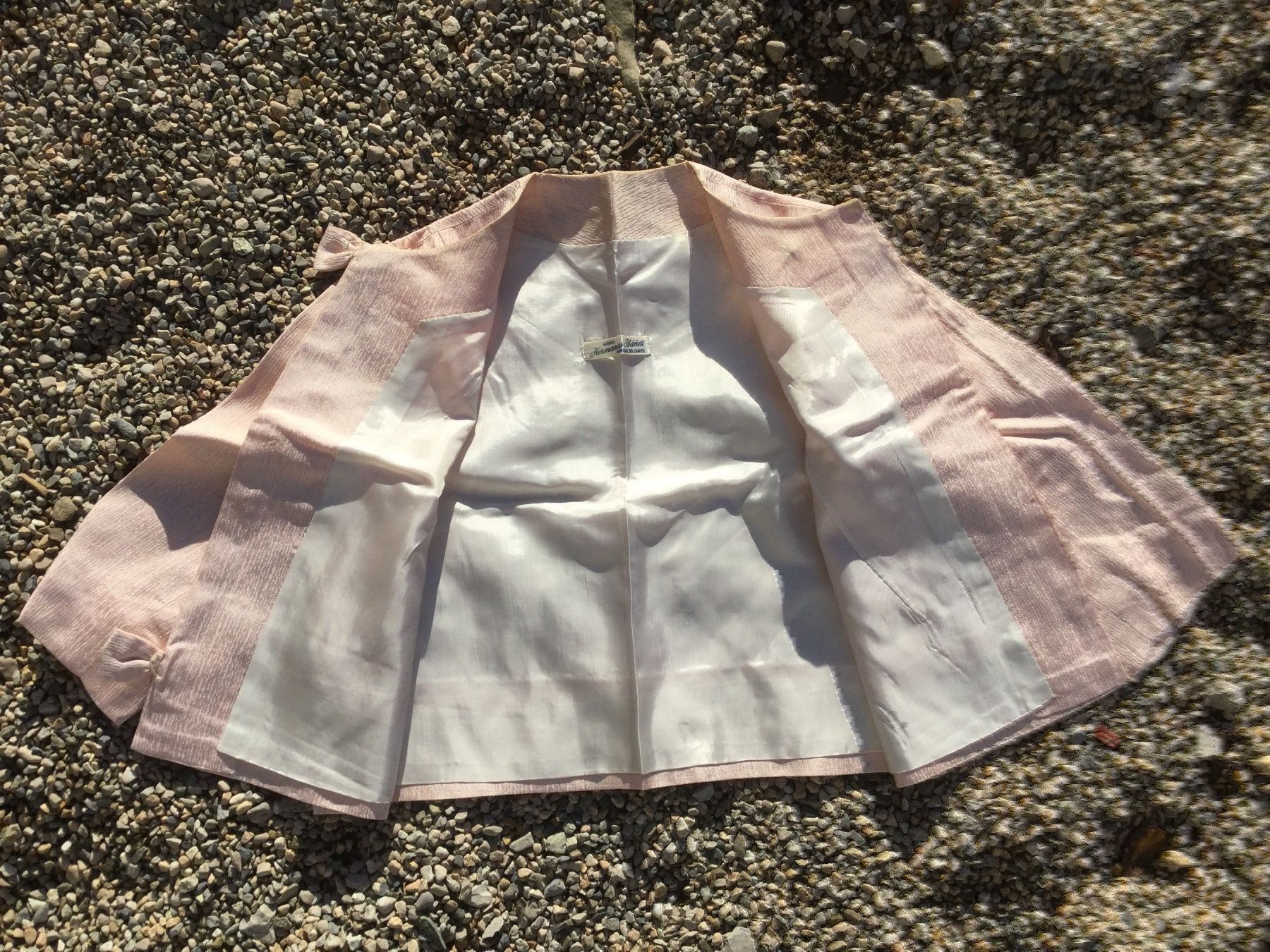 Vestiti: Robe + Veste rose Vintage 1968 – Usato da Agiez venduto da chouchanelle 4