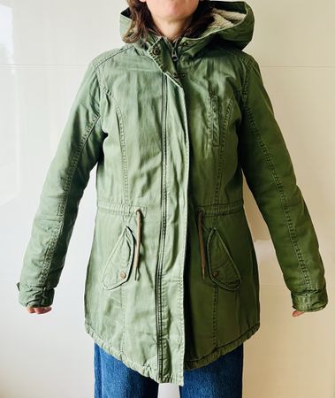 Parka / Übergangsjacke – Olivgrün – Grösse M/L