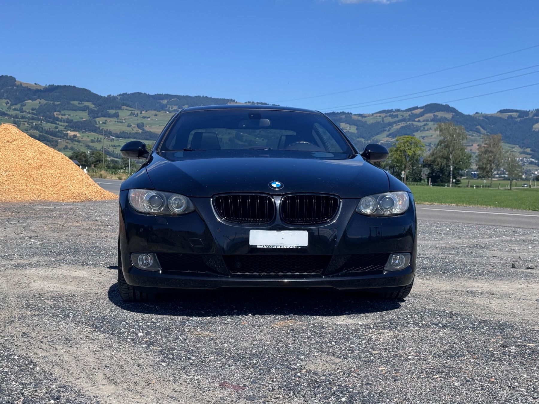 BMW Autos: BMW 325i xDrive Coupé E92 – Gebraucht aus Montlingen von JJ.D 2
