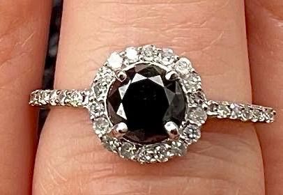 Ringe: Schwarzer Diamantring mit weißen Diamanten, ca. 1 ct – Neu (gemäss Beschreibung) aus Nürensdorf von mae_mw76