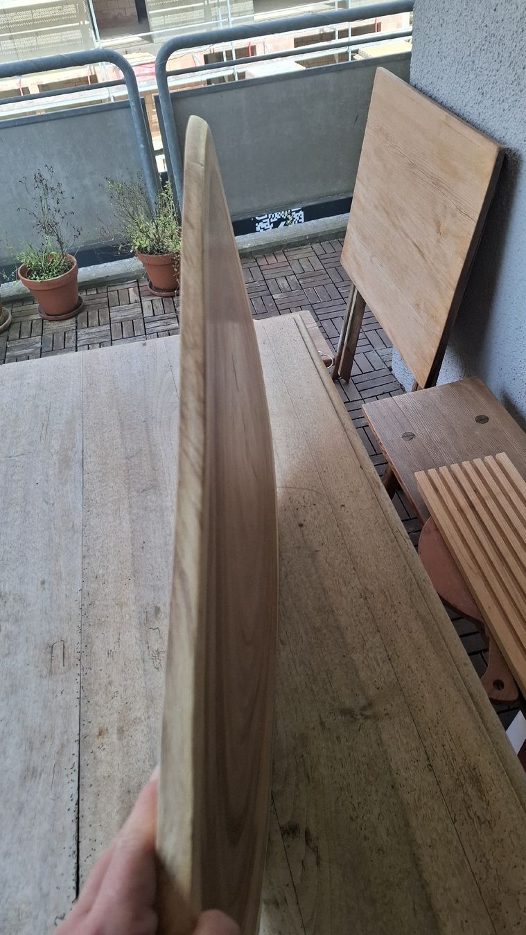 Articoli in legno: Grosse Holzplatte, Querschnitt – Usato da Zürich venduto da witike 2