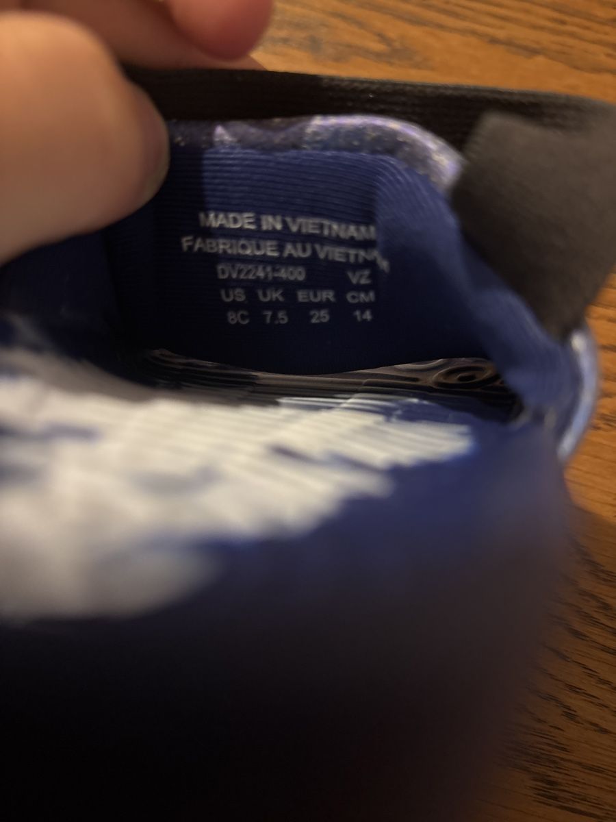 Scarpe per ragazzi: Nike Kinder Badeschuhe – Usato da Untervaz venduto da Efri33 3