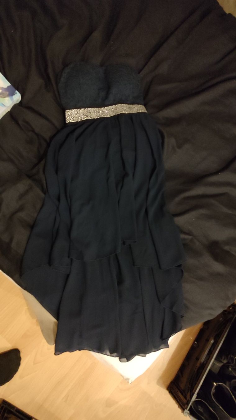 H&M Kleider: Kleider, Damen, Gr. 38, Set: 9 Stk. – Neu (gemäss Beschreibung) aus Zürich von nic_xm7s 5