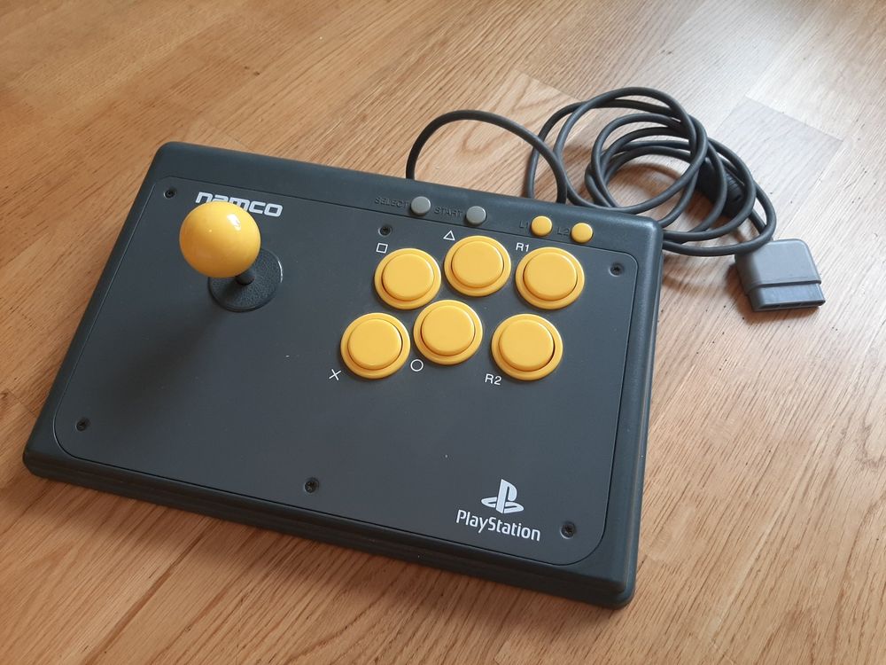 Manette Arcade PlayStation Namco Pour PS2 - Stick Noir, Occasion Fonctionnel - Vintage Gaming