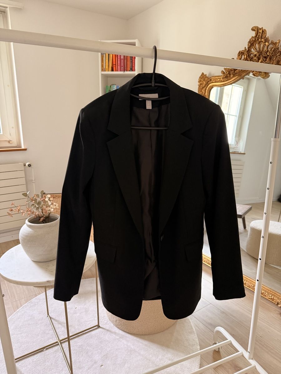 H&M Anzüge & Kostüme: Damenanzug – Gebraucht aus Hölstein von leoritav