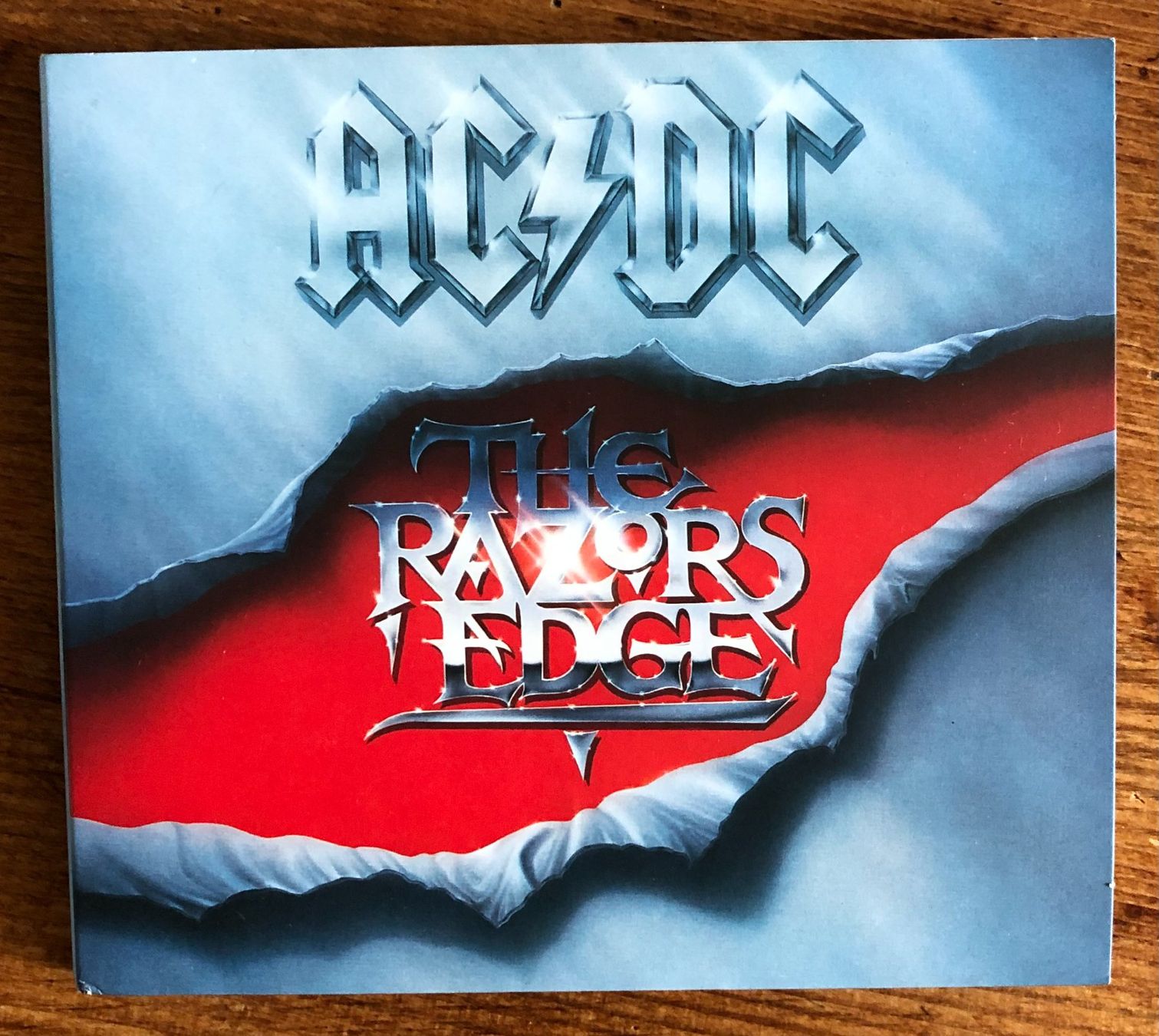 CDs: AC/DC – The Razors Edge CD, Remastered – Gebraucht aus Luzern von Schlafenicht00