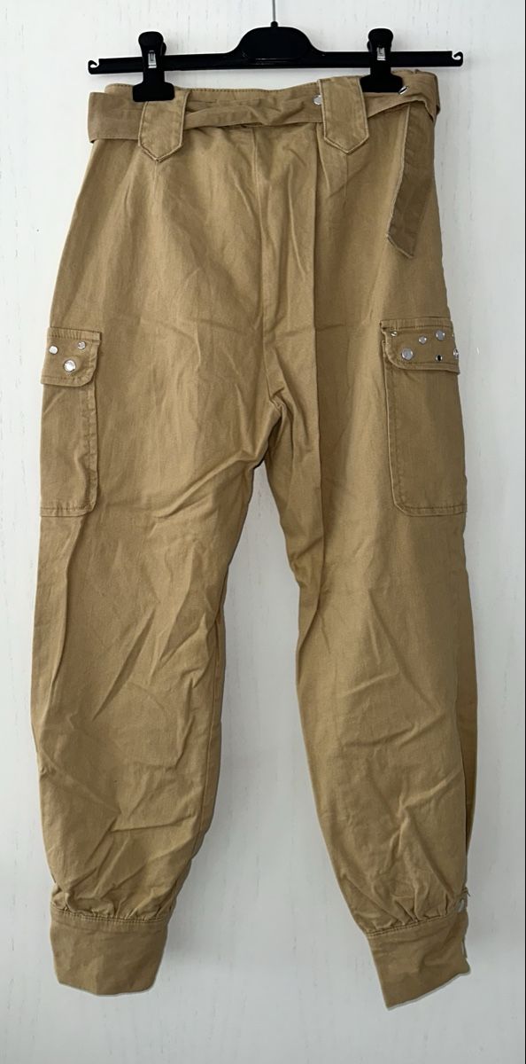 Pantaloni: MONDAY CARGO HOSE GR. S – Usato da Unteraegeri venduto da MH203 1