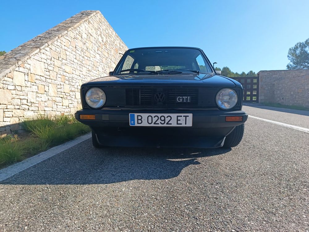 VW Golf GTI 1