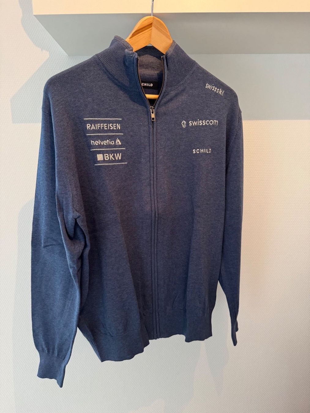 Maglioni & Felpe: Swiss Ski Pullover – Nuovo (secondo la descrizione) da Zürich venduto da maj_x5cp