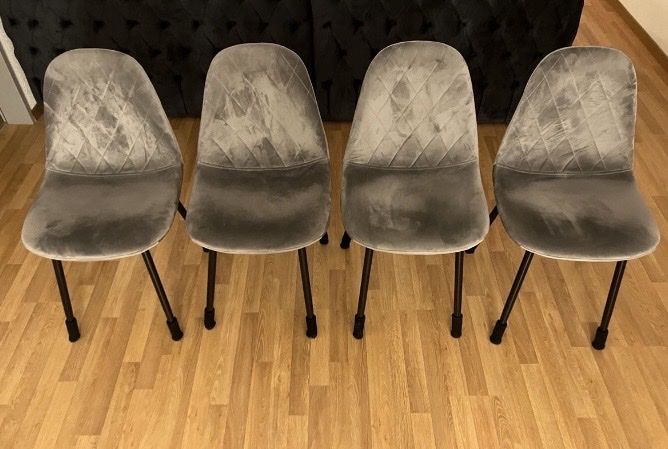 Conforama Stühle: 4 graue Samt Stühle – Gebraucht aus Wittenbach von astra_opc_82