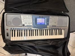 Yamaha Keyboard