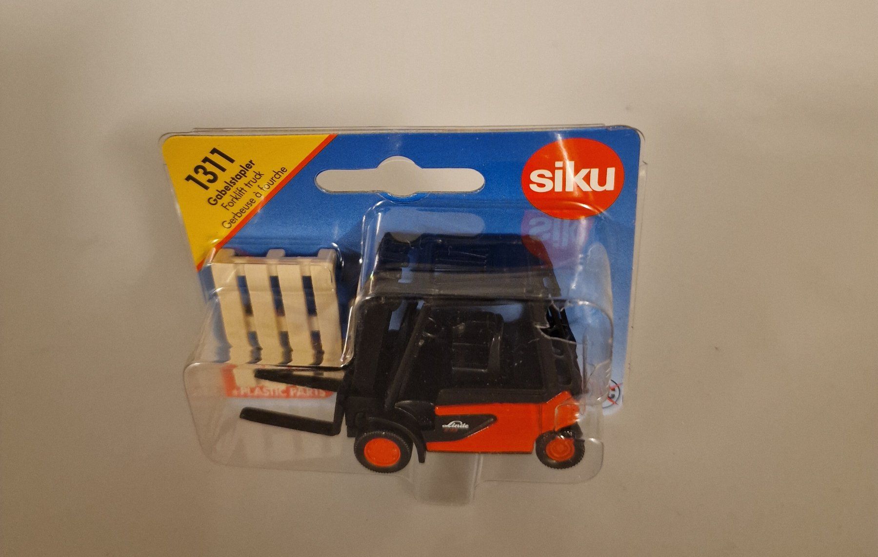 Siku Voitures modèles: Siku Gabelstapler Linde – Neuf (Voir description) à Oberuzwil par aseinkaufswelt
