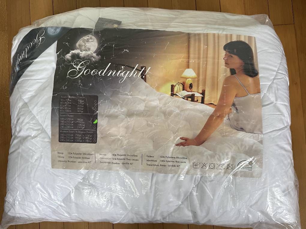 Coperte: Bettdecke 160x210 – Usato da Zürich venduto da Skalandianer