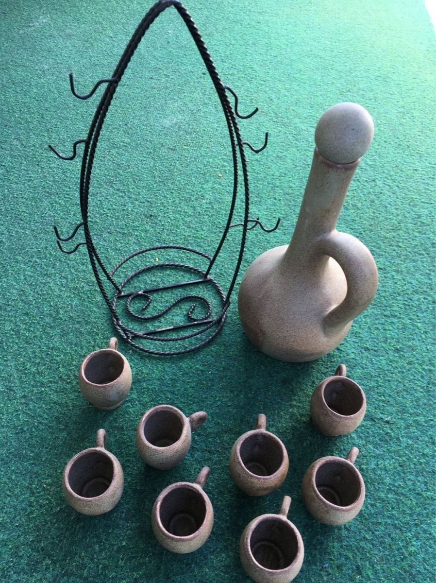 Caraffe: Wein/Schnaps - Karaffe mit 8 Becher – Usato da Wangen b. Olten venduto da Finolino28