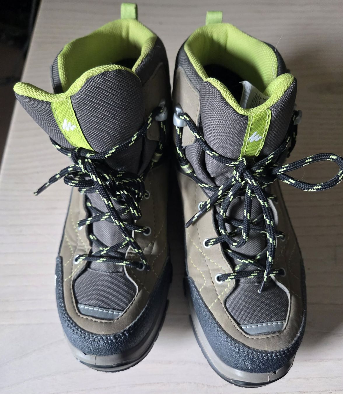 Damenschuhe: Bottes de randonnée Quechua imperméables  38 neuves – Neu (gemäss Beschreibung) aus Monthey von Chez-Dani-81 1
