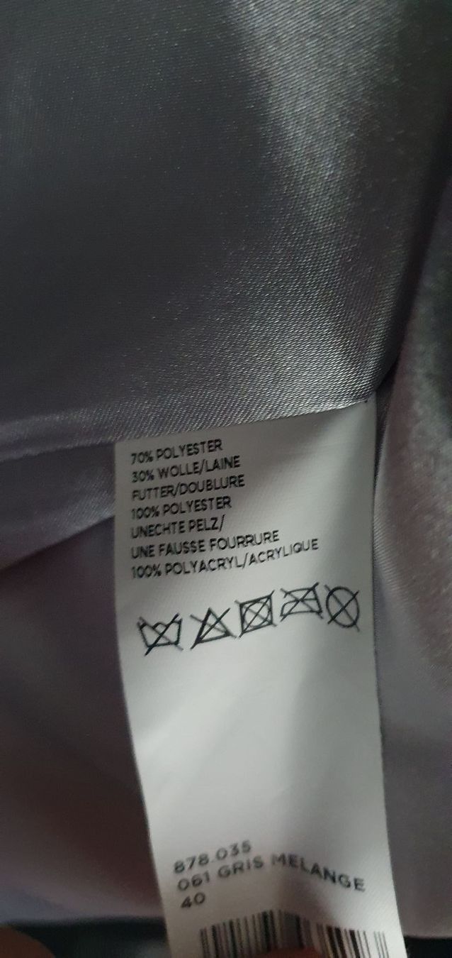 Maddison Cappotti: Maddison Mantel Kunstfell Gr. 40 grau Winter Elegant – Usato da Oberlunkhofen venduto da dreihaselnuesse 3