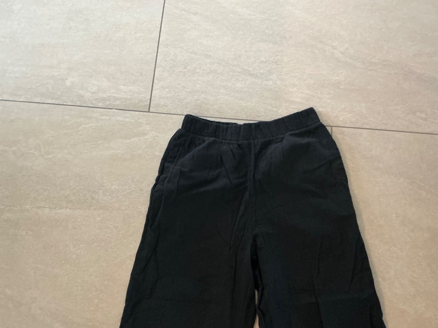 Pantaloni: Bershka Hose Gr.S – Usato da Würenlos venduto da Chicca2004 1