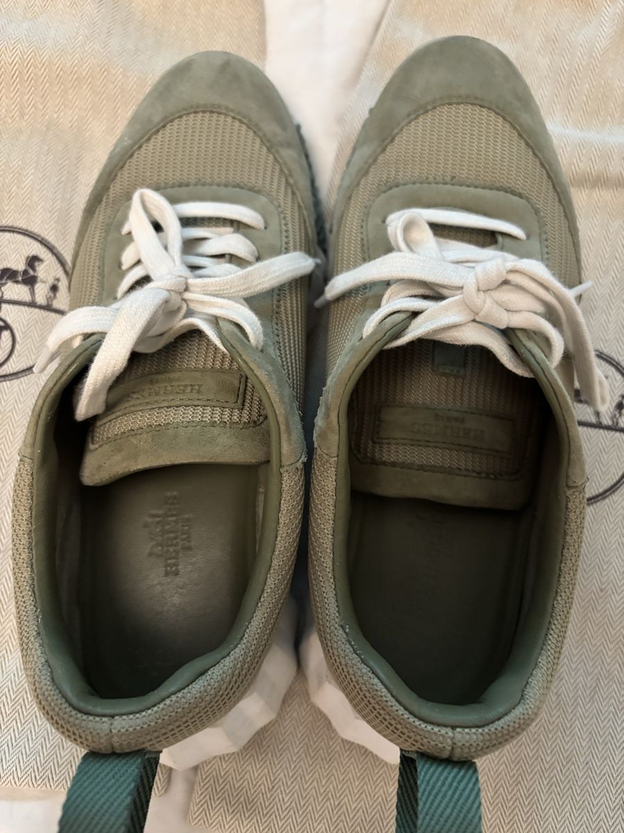 Hermès Chaussures femmes: Hermès Sneaker Gr. 38 Damen – D'occasion à St. Gallen par heartbug 1