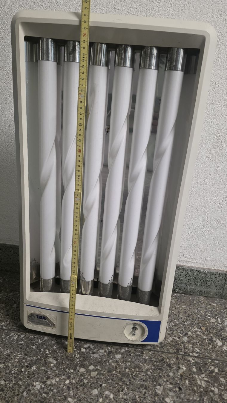 Lampade: TRUE-LITE Sonnenbank Beleuchtung – Usato da Zürich venduto da anna.caterina