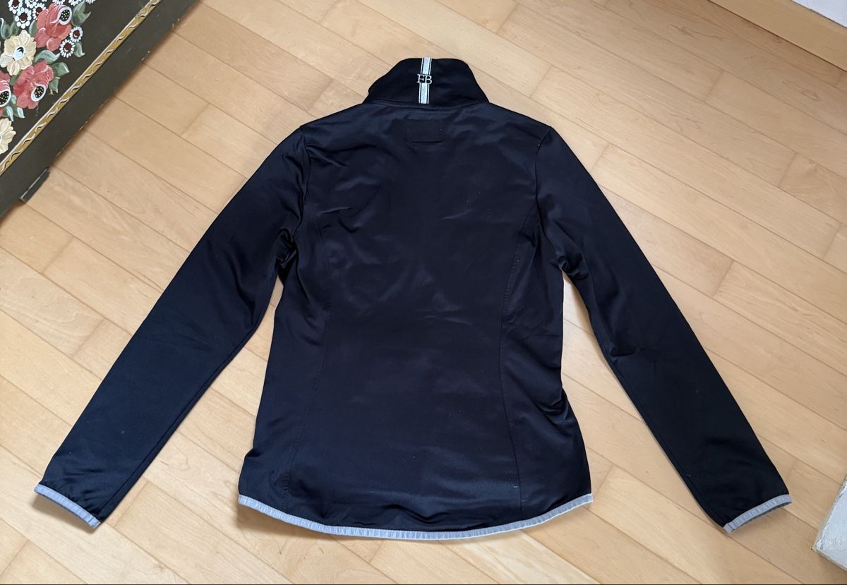 Felix Bühler Giacche: Felix Bühler Hybridjacke 38 – Usato da Chur venduto da Reginn 2
