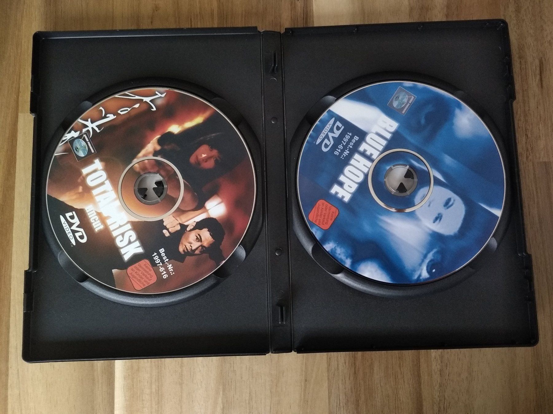 Alle DVDs: Total Risk – Gebraucht aus Olten von prusik02 1