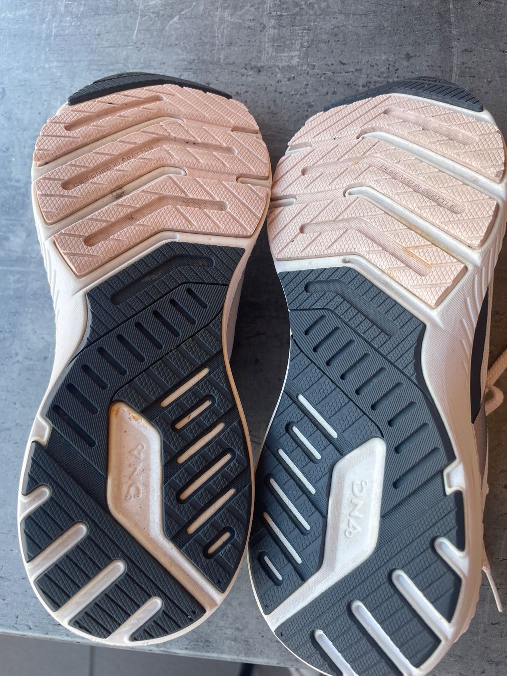 Brooks Scarpe da donna: Brooks Turnschuhe/Laufschuhe 41 – Usato da Steffisburg venduto da nadine1211971 6
