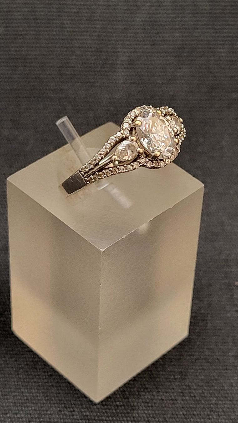 Ringe: Funkelnder Silberring – Gebraucht aus Basel von spinne02 1