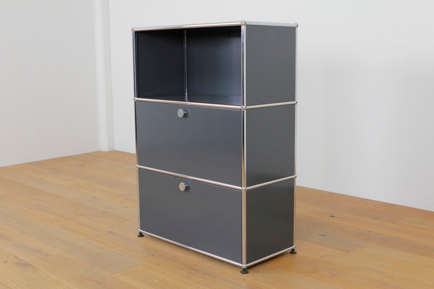 USM Scaffali: USM Haller Sideboard in Anthrazitgrau #1173 – Usato da Affoltern am Albis venduto da ModulaireAG 5