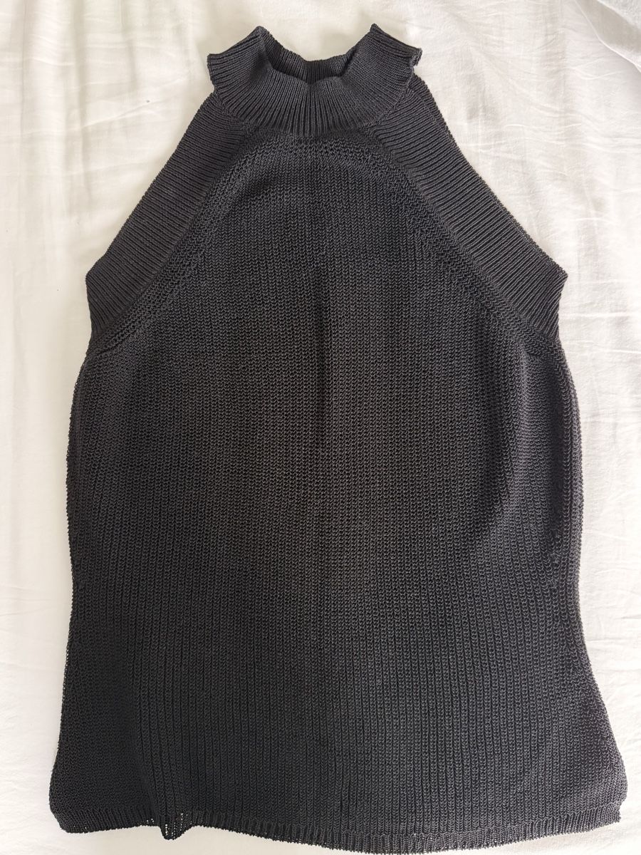 Massimo Dutti Tops: Black knit top  – Neuf (Voir description) à Buonas par mej_6s67
