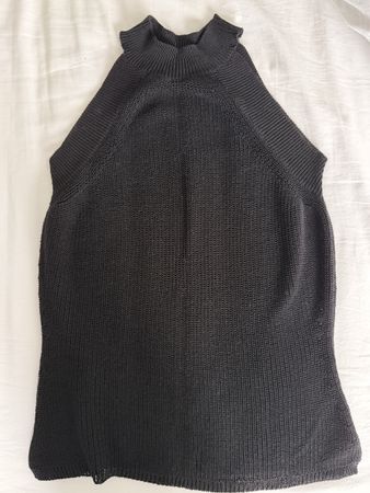 Black knit top 