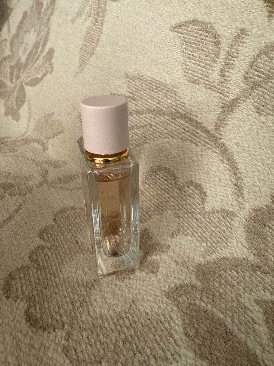Burberry Profumi & Eau de Toilette: Burberry Her Eau de Parfum 30ml, Barely Used, Bargain! – Usato da Zürich venduto da wil_2sm9 1