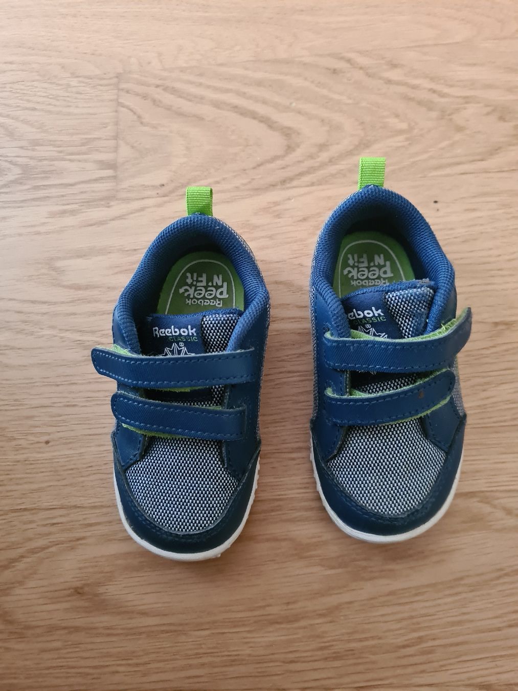 Reebok Scarpe per ragazzi: Kinderschuh Grösse 21 Reebok  – Usato da Horw venduto da Mirii91