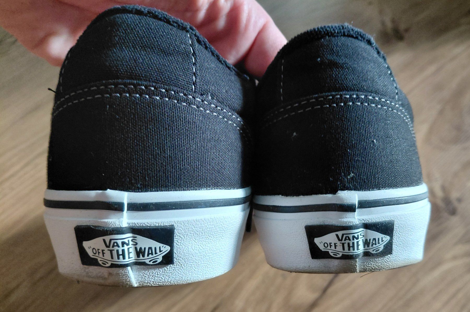 Vans Herrenschuhe: Vans schwarz, grosse 42 – Neu (gemäss Beschreibung) aus Zürich von Amanzana 2