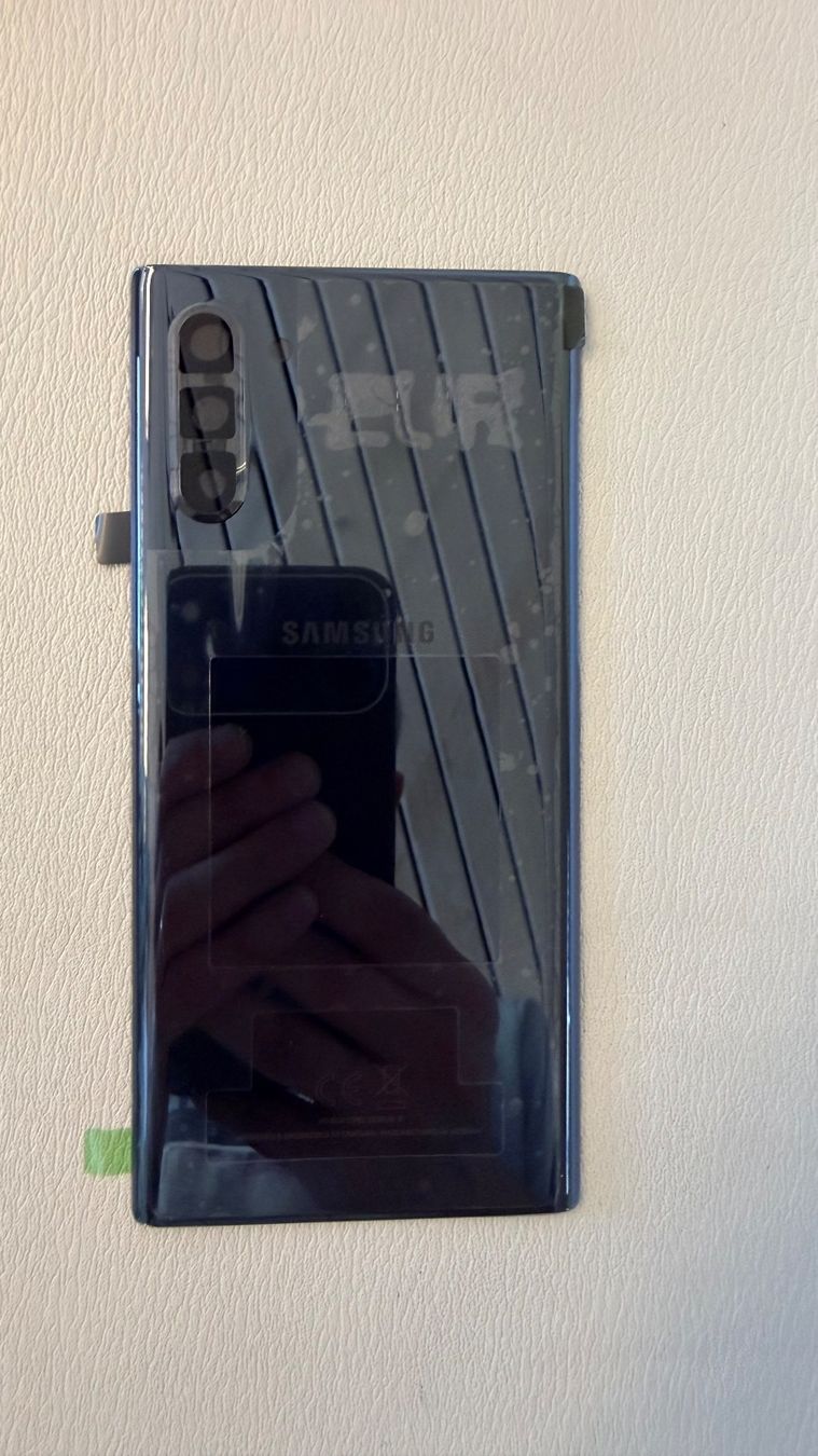 Covers & Schutzfolien: Original Samsung Galaxy Note 10 Backcover Schwarz – Neu und originalverpackt aus Birmensdorf ZH von aleforyou1982